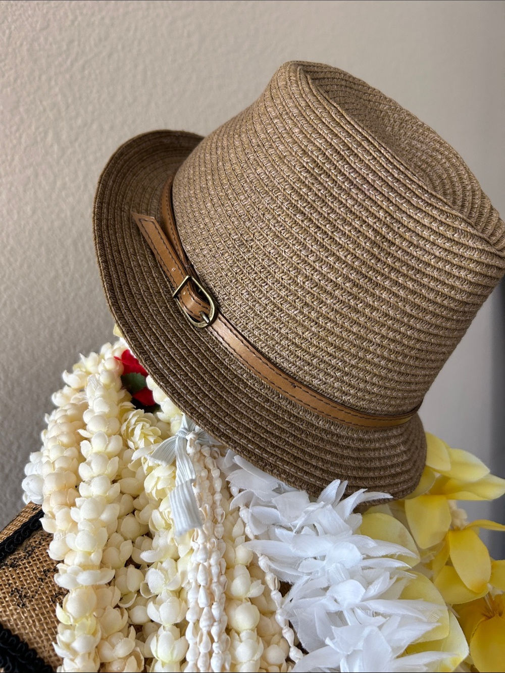 Nordstrom Brown Straw hat with Leather Band